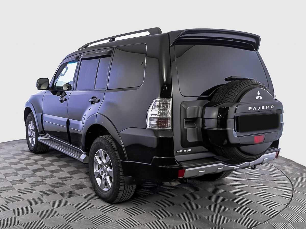 Mitsubishi Pajero 2013 года с пробегом. Фото: #6