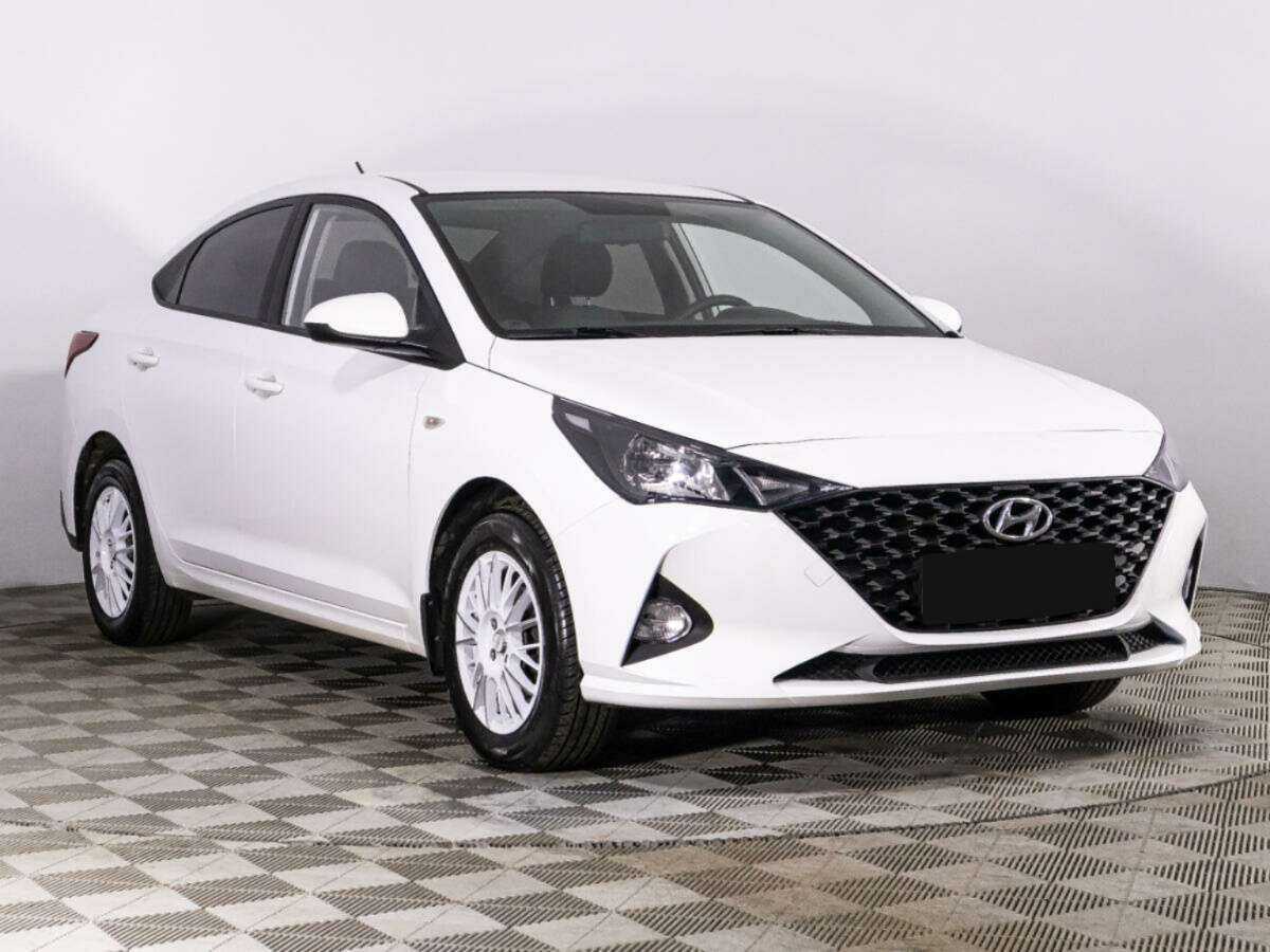 Hyundai Solaris 2021 года с пробегом. Фото: #2