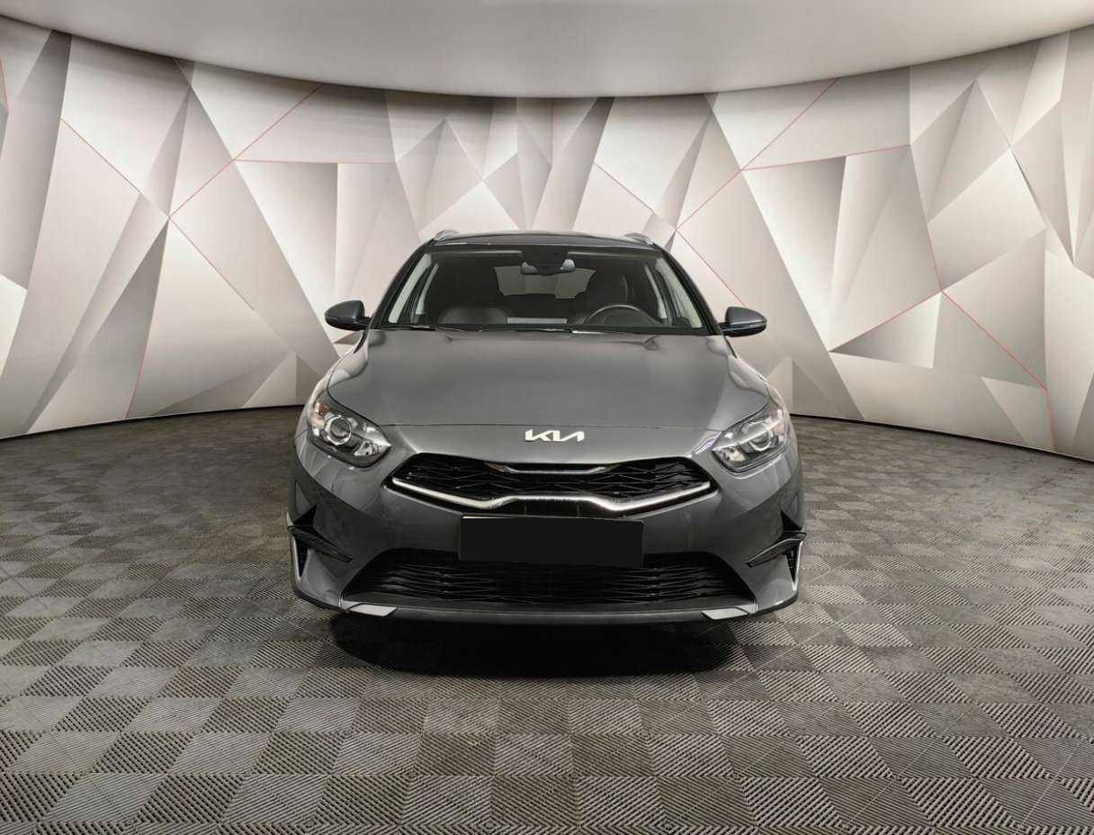 Kia Ceed 2022 года с пробегом. Фото: #6
