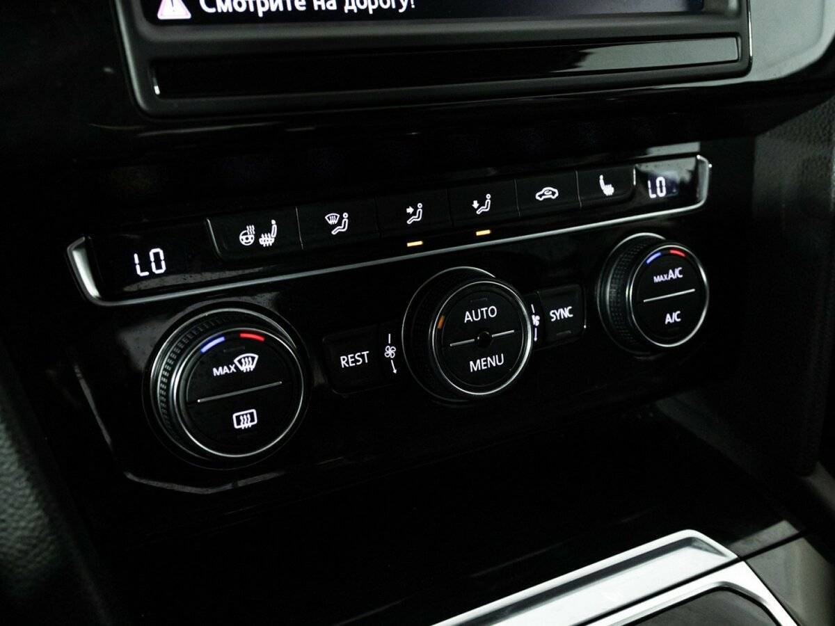 Volkswagen Passat 2016 года с пробегом. Фото: #13