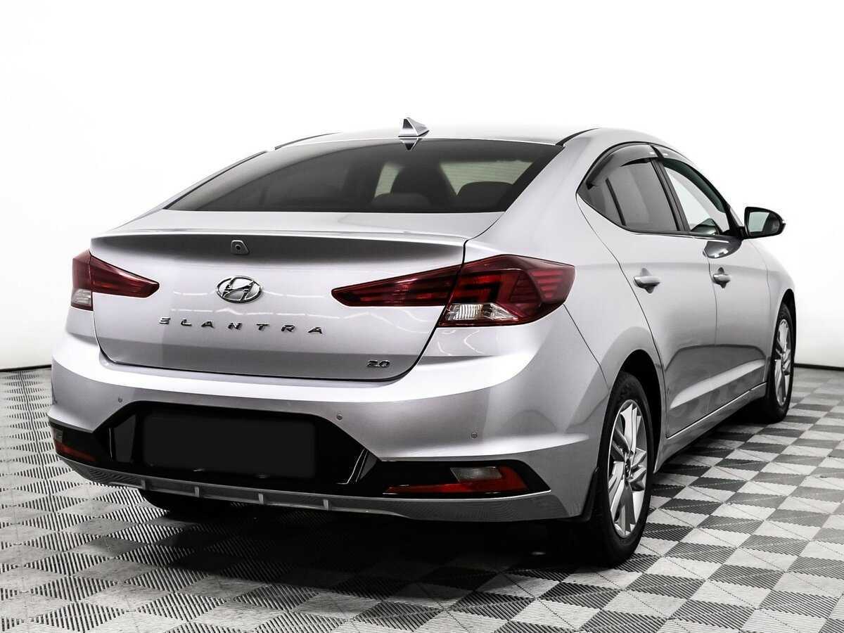 Hyundai Elantra 2020 года с пробегом. Фото: #4