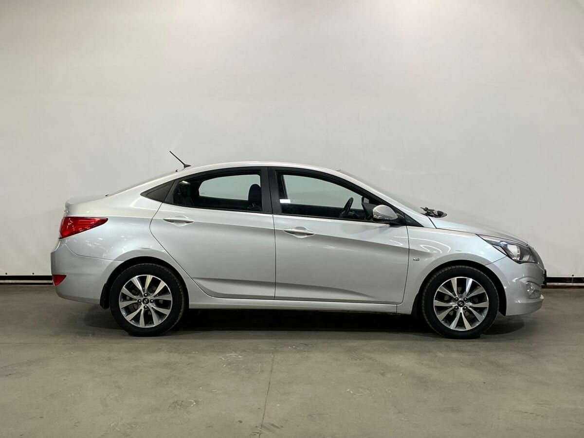 Hyundai Solaris 2015 года с пробегом. Фото: #3