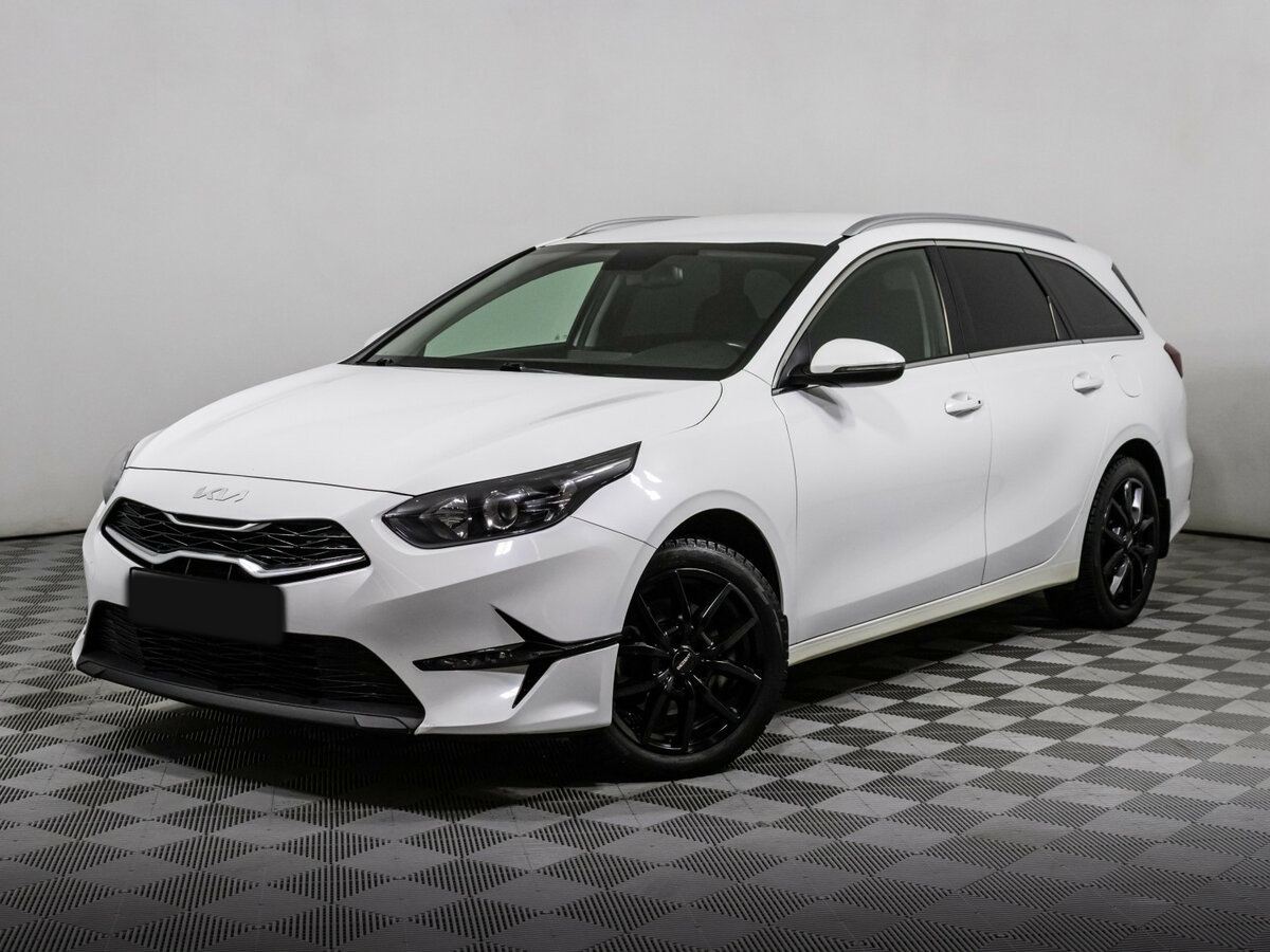 Kia Ceed 2022 года с пробегом. Посмотреть фото