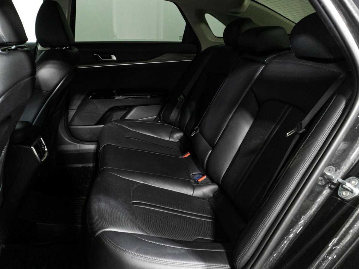 Kia K5 2021 года с пробегом. Фото: #9