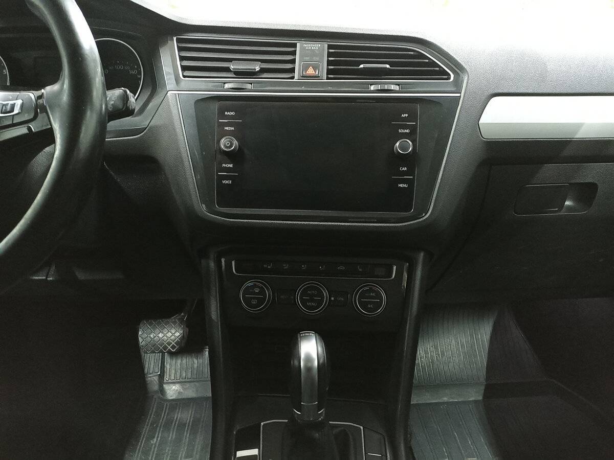Volkswagen Tiguan 2018 года с пробегом. Фото: #14