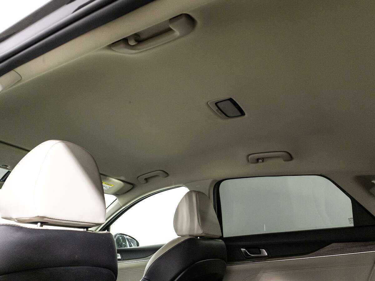 Kia K5 2021 года с пробегом. Фото: #23