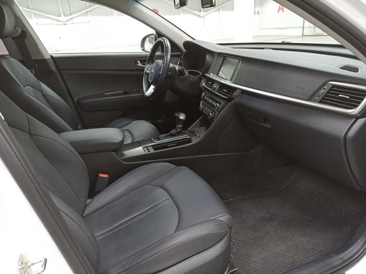 Kia K5 2019 года с пробегом. Фото: #10