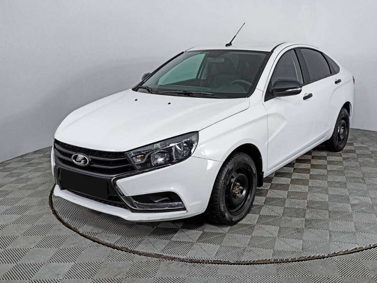 Lada (ВАЗ) Vesta 2021 года с пробегом. Посмотреть фото