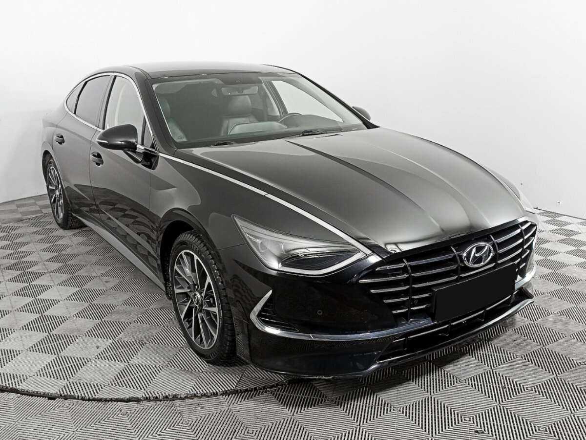 Hyundai Sonata 2019 года с пробегом. Фото: #2