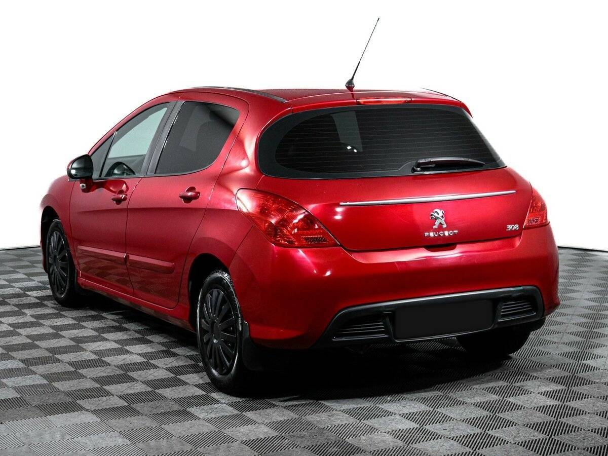 Peugeot 308 2012 года с пробегом. Фото: #6