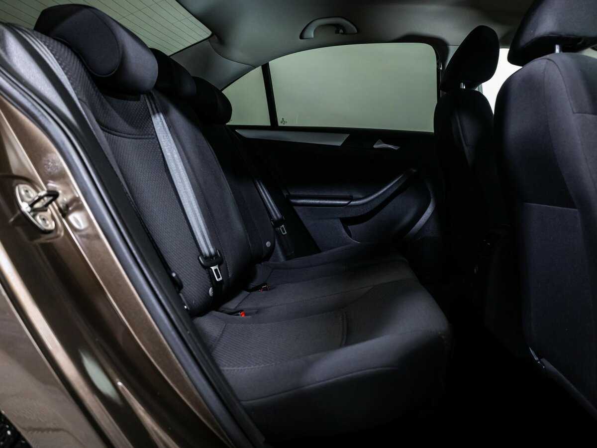 Volkswagen Jetta 2012 года с пробегом. Фото: #8