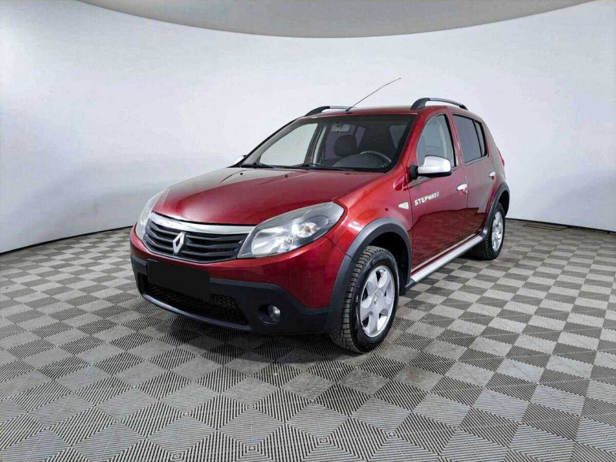 Renault Sandero 2012 года с пробегом. Фото: #0