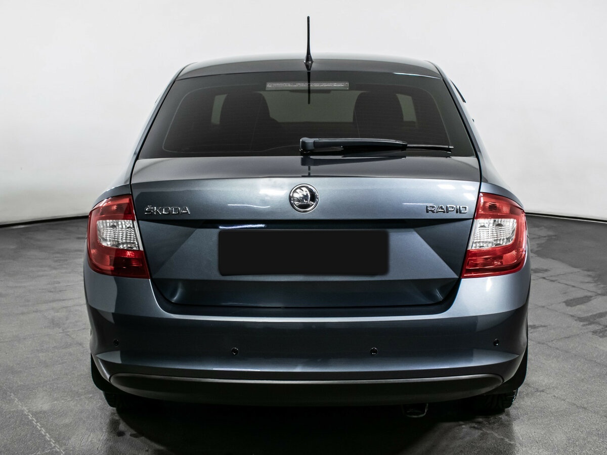 Skoda Rapid 2014 года с пробегом. Фото: #4