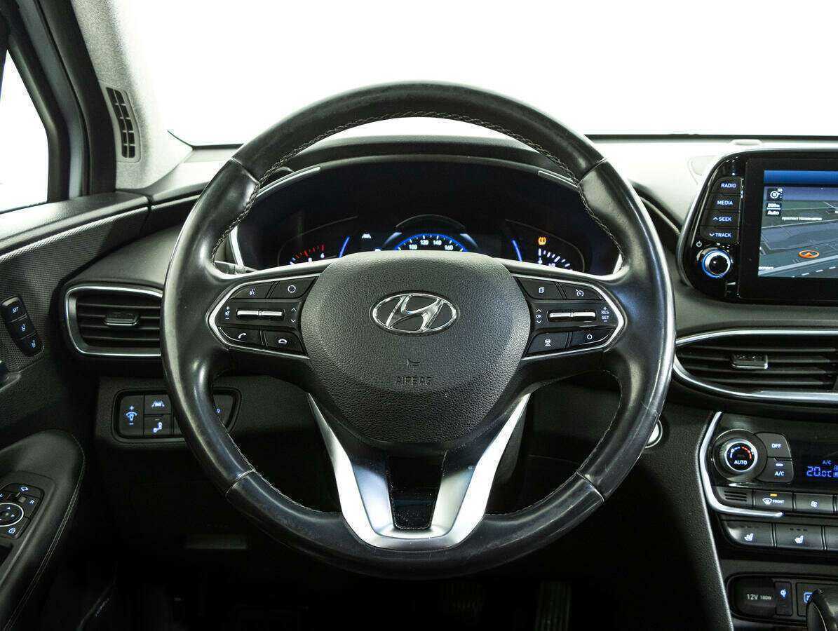 Hyundai Santa Fe 2019 года с пробегом. Фото: #11