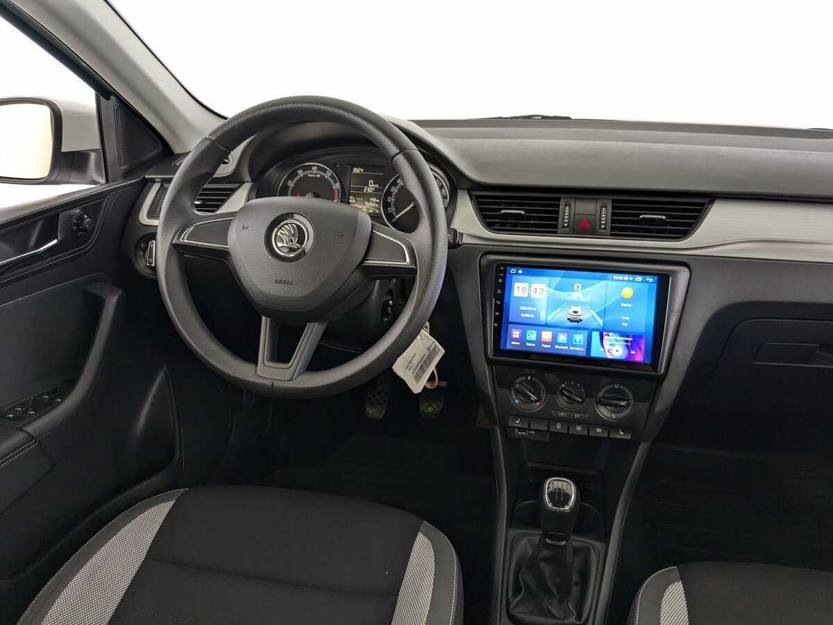 Skoda Rapid 2019 года с пробегом. Фото: #19