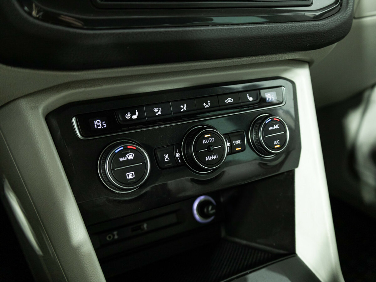 Volkswagen Tiguan 2017 года с пробегом. Фото: #15