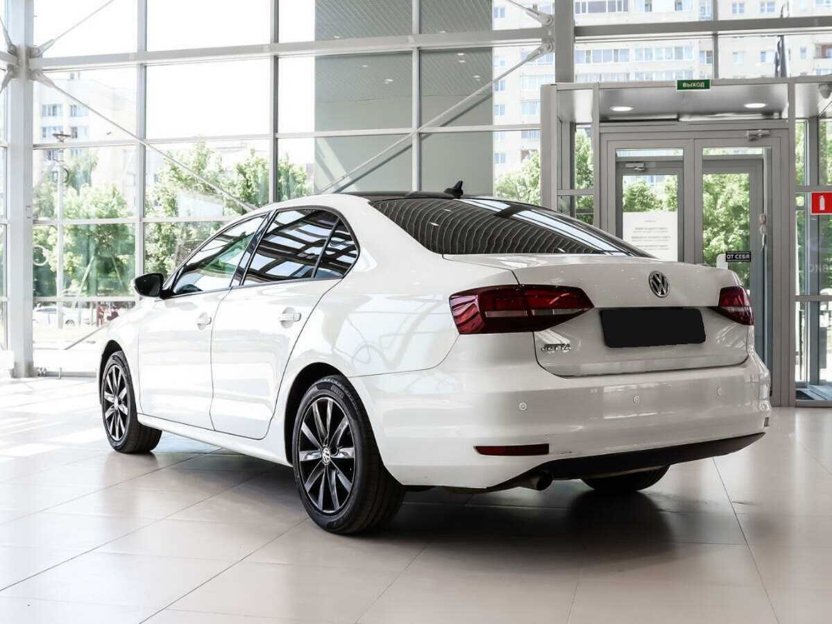 Volkswagen Jetta 2017 года с пробегом. Фото: #6