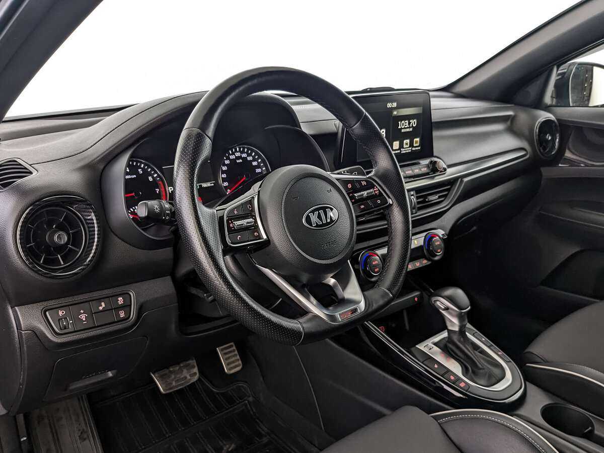 Kia Cerato 2021 года с пробегом. Фото: #10