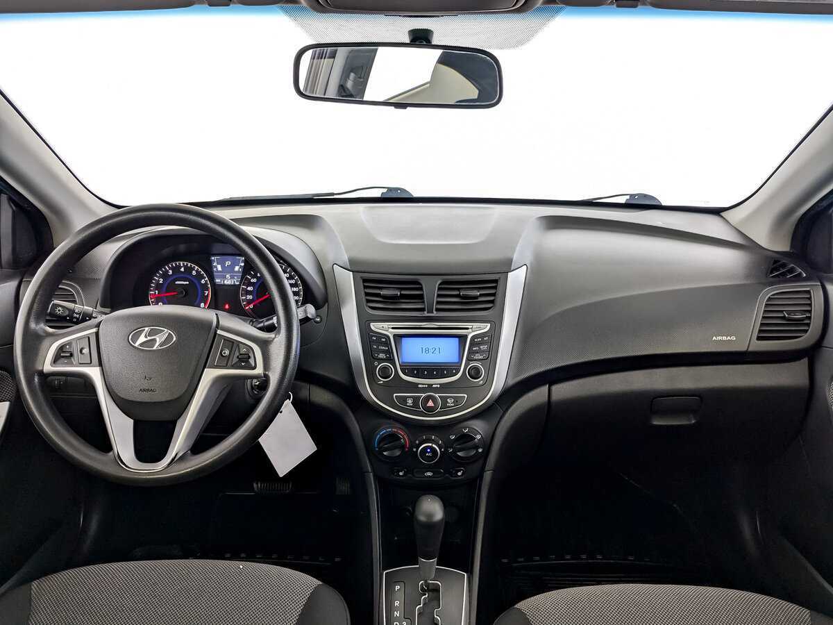 Hyundai Solaris 2012 года с пробегом. Фото: #11