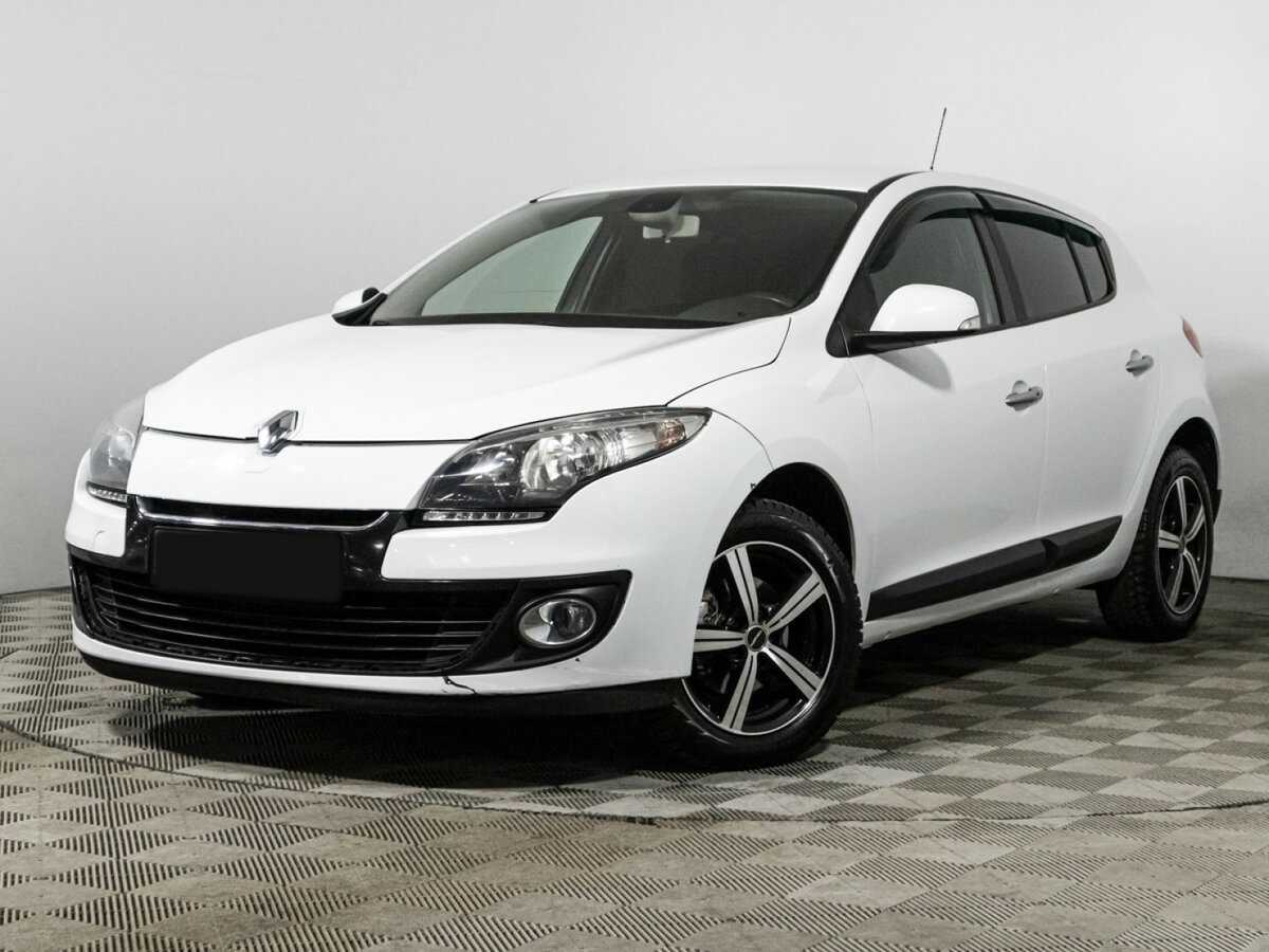 Renault Megane 2013 года с пробегом. Посмотреть фото