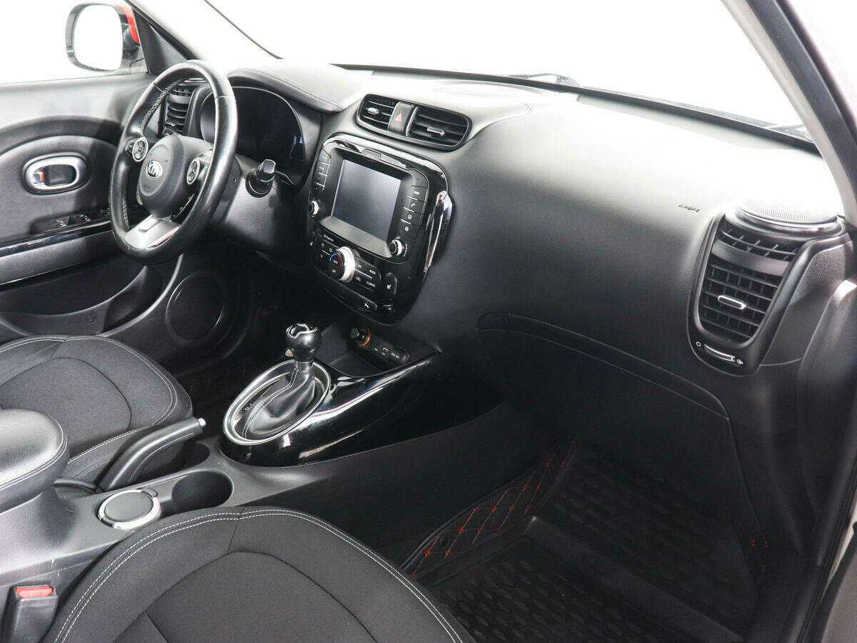 Kia Soul 2017 года с пробегом. Фото: #9