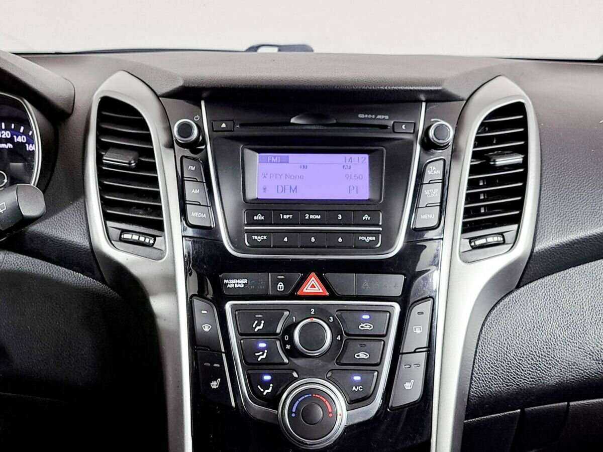 Hyundai i30 2012 года с пробегом. Фото: #12