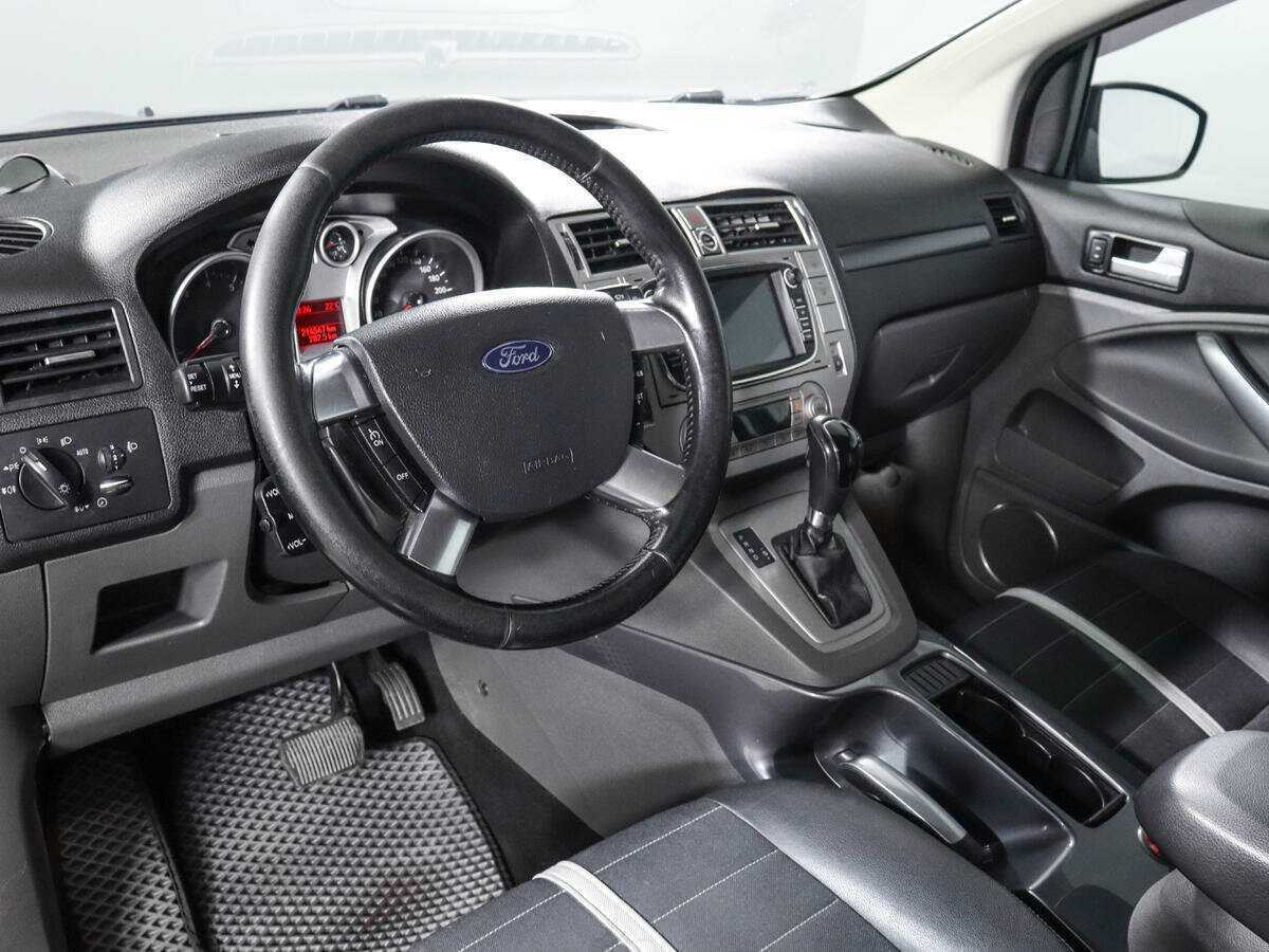 Ford Kuga 2012 года с пробегом. Фото: #13
