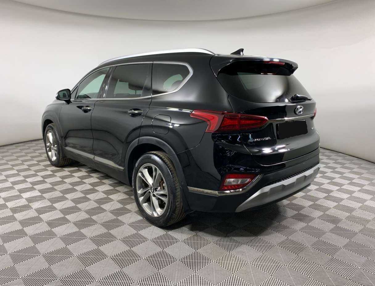 Hyundai Santa Fe 2019 года с пробегом. Фото: #6