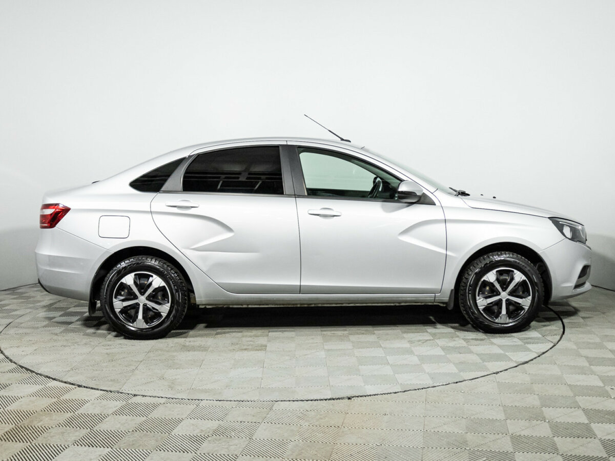 Lada (ВАЗ) Vesta 2019 года с пробегом. Фото: #3