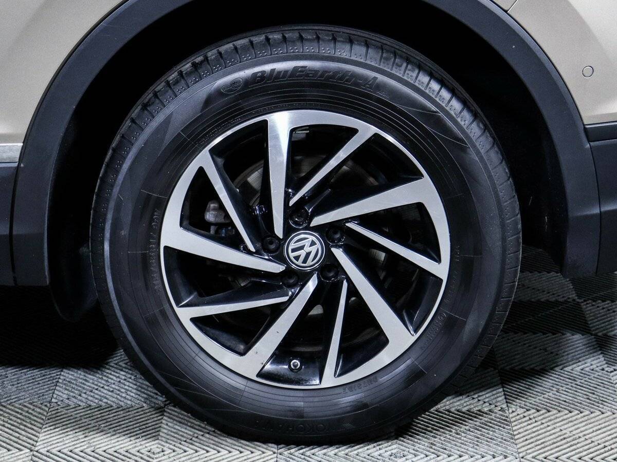 Volkswagen Tiguan 2018 года с пробегом. Фото: #10
