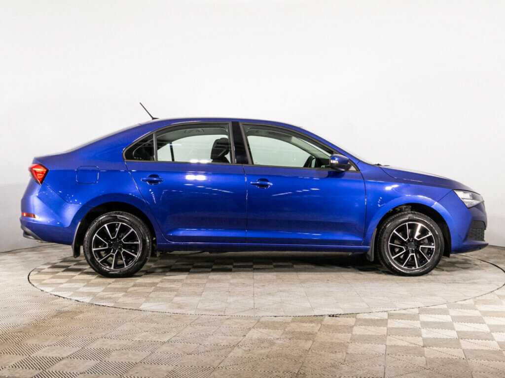 Skoda Rapid 2021 года с пробегом. Фото: #3