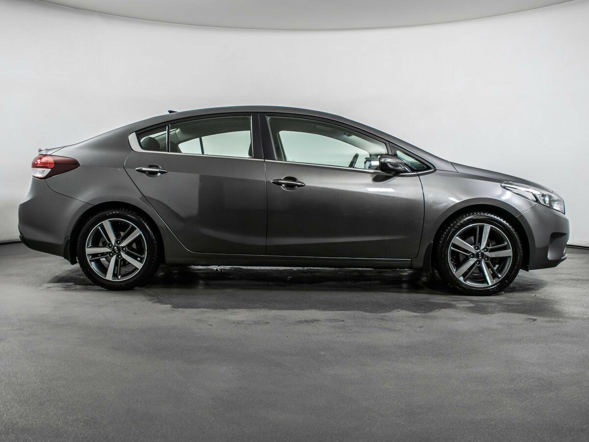 Kia Cerato 2019 года с пробегом. Фото: #3