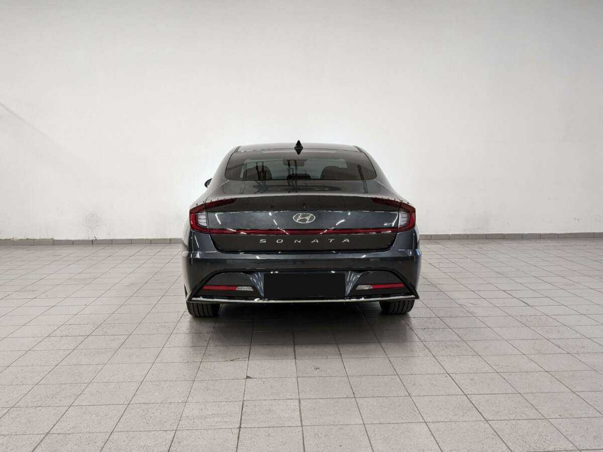 Hyundai Sonata 2022 года с пробегом. Фото: #5