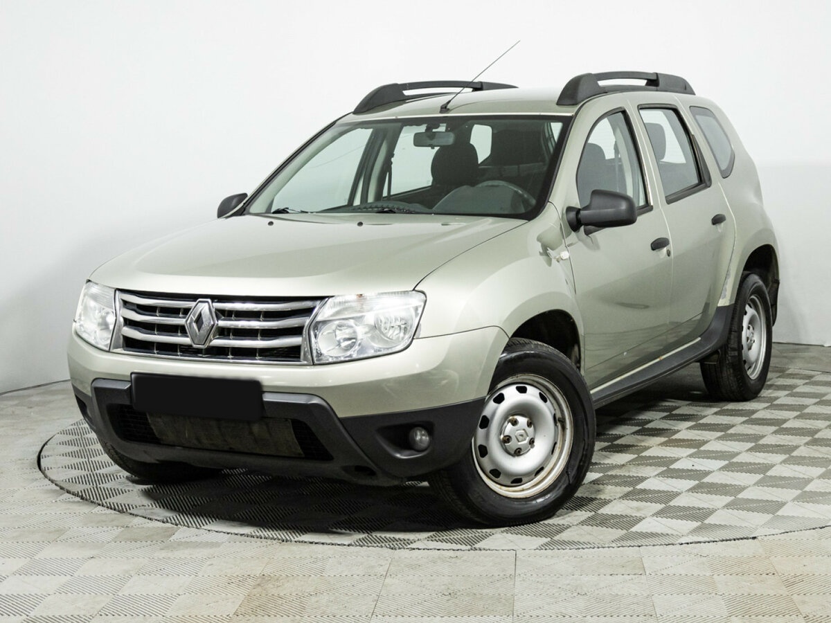 Renault Duster 2014 года с пробегом. Посмотреть фото