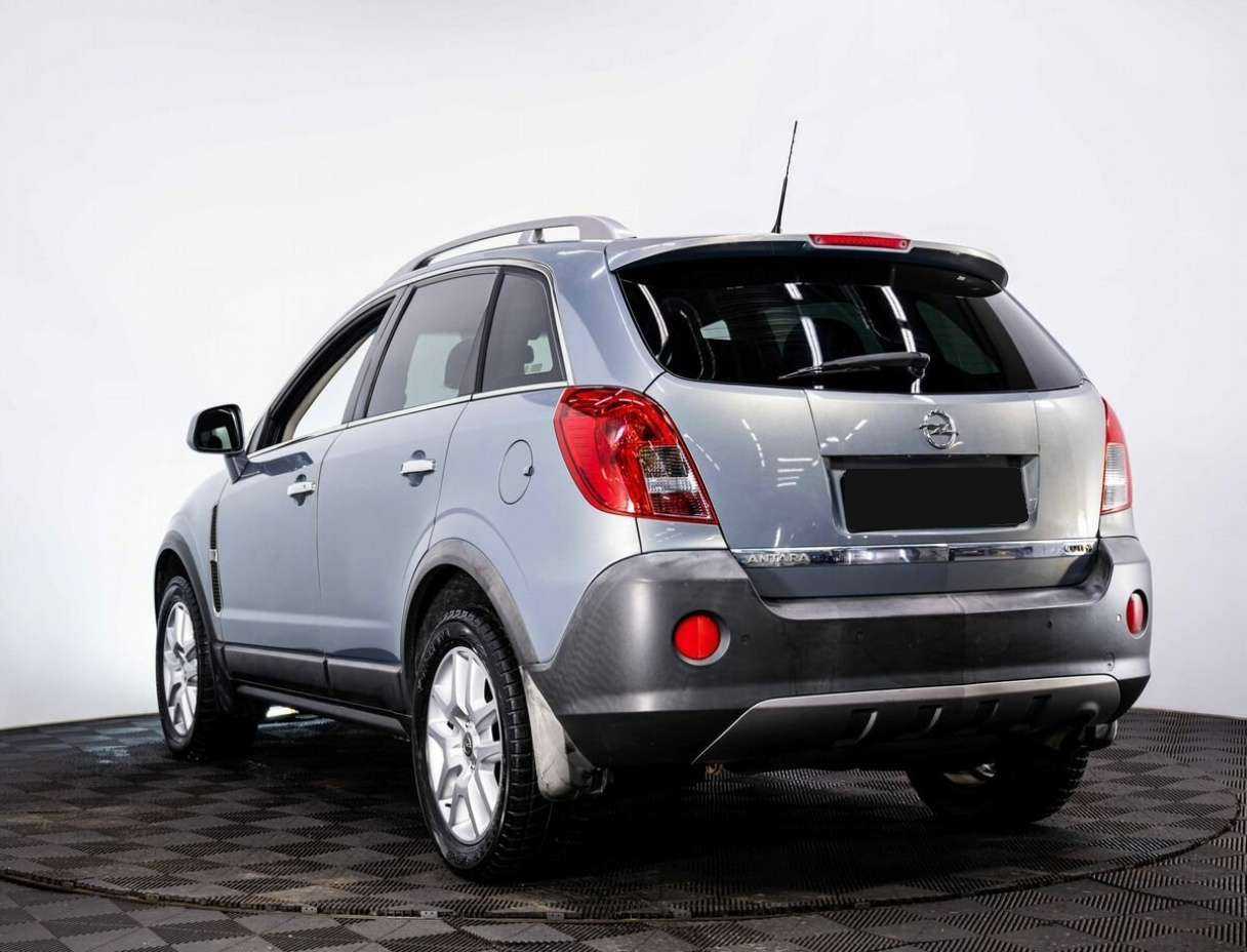 Opel Antara 2013 года с пробегом. Фото: #3