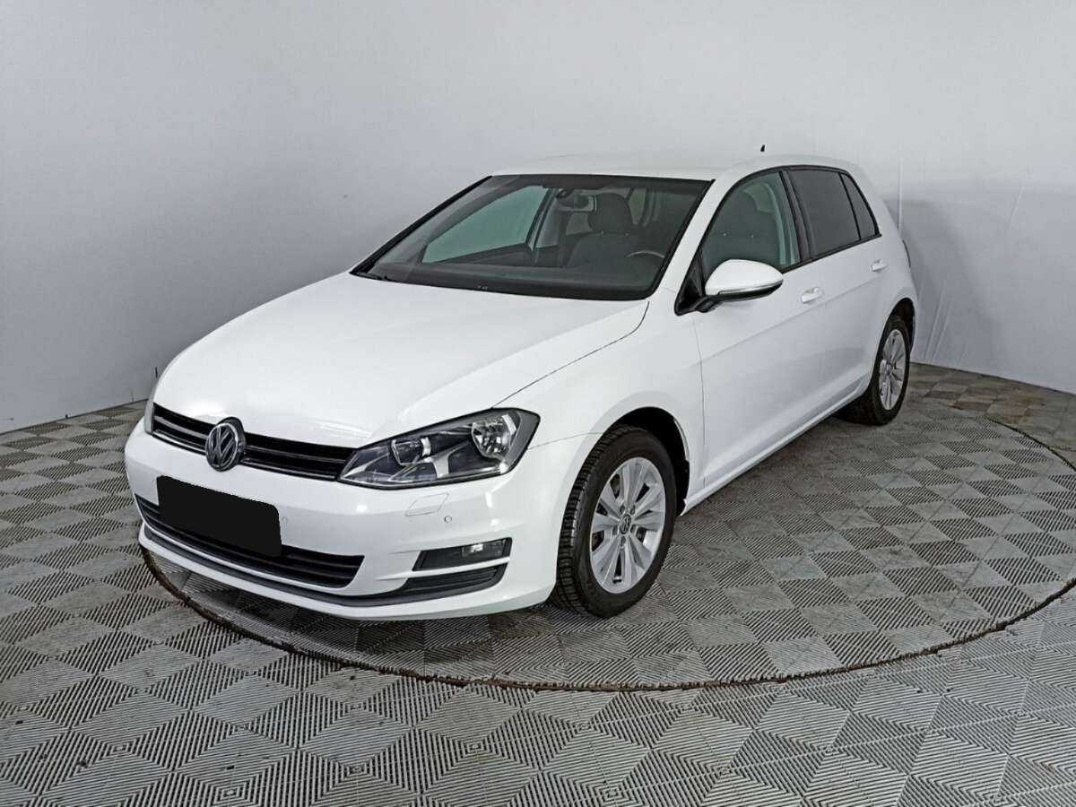 Volkswagen Golf 2014 года с пробегом. Фото: #0