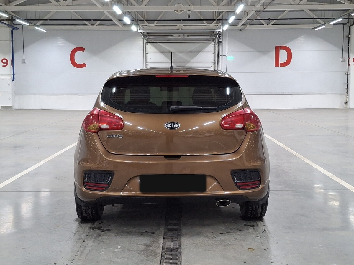 Kia Ceed 2015 года с пробегом. Фото: #5