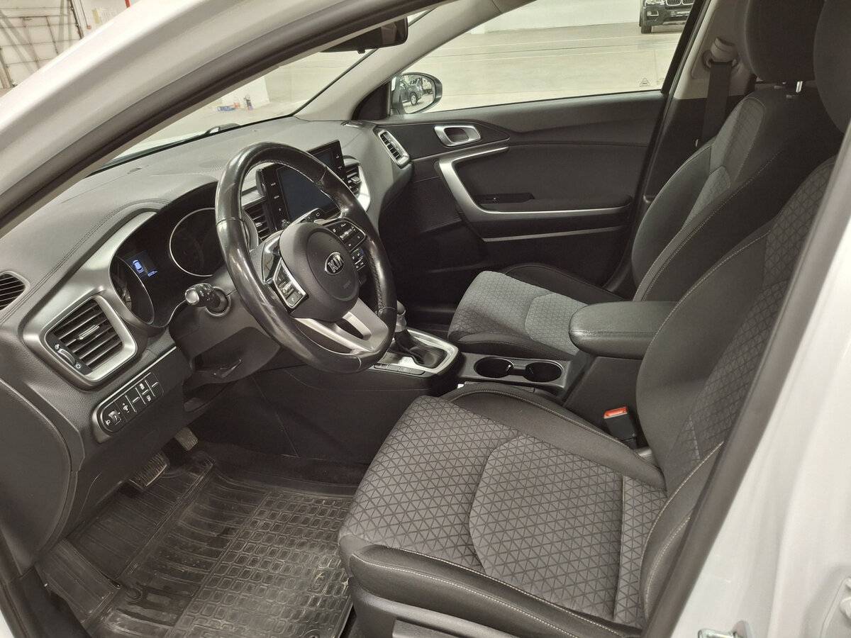 Kia XCeed 2020 года с пробегом. Фото: #15