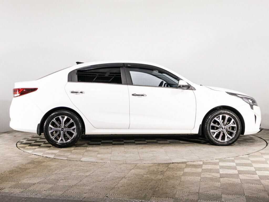Kia Rio 2021 года с пробегом. Фото: #3