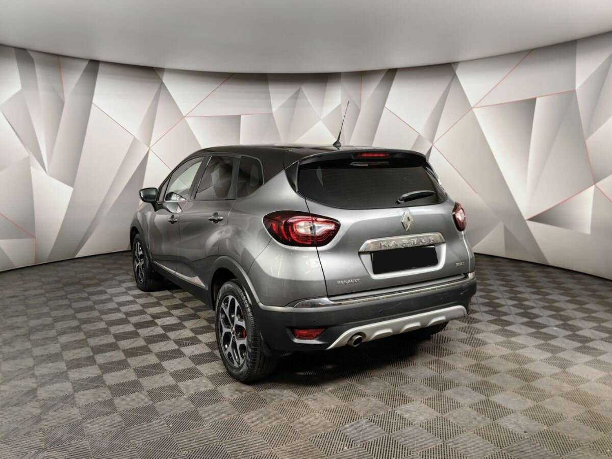 Renault Kaptur 2017 года с пробегом. Фото: #1