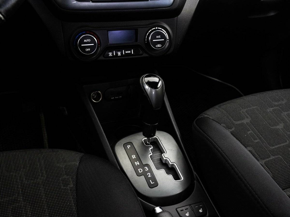 Kia Rio 2012 года с пробегом. Фото: #9