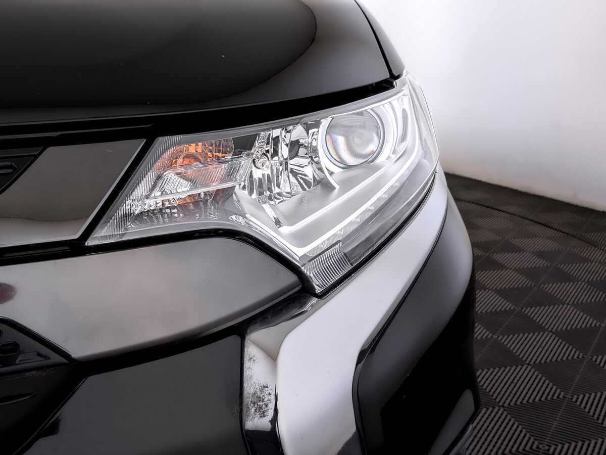 Mitsubishi Outlander 2021 года с пробегом. Фото: #16