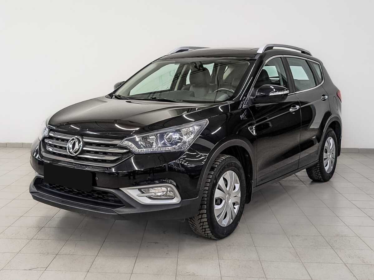 Dongfeng AX7 2018 года с пробегом. Посмотреть фото