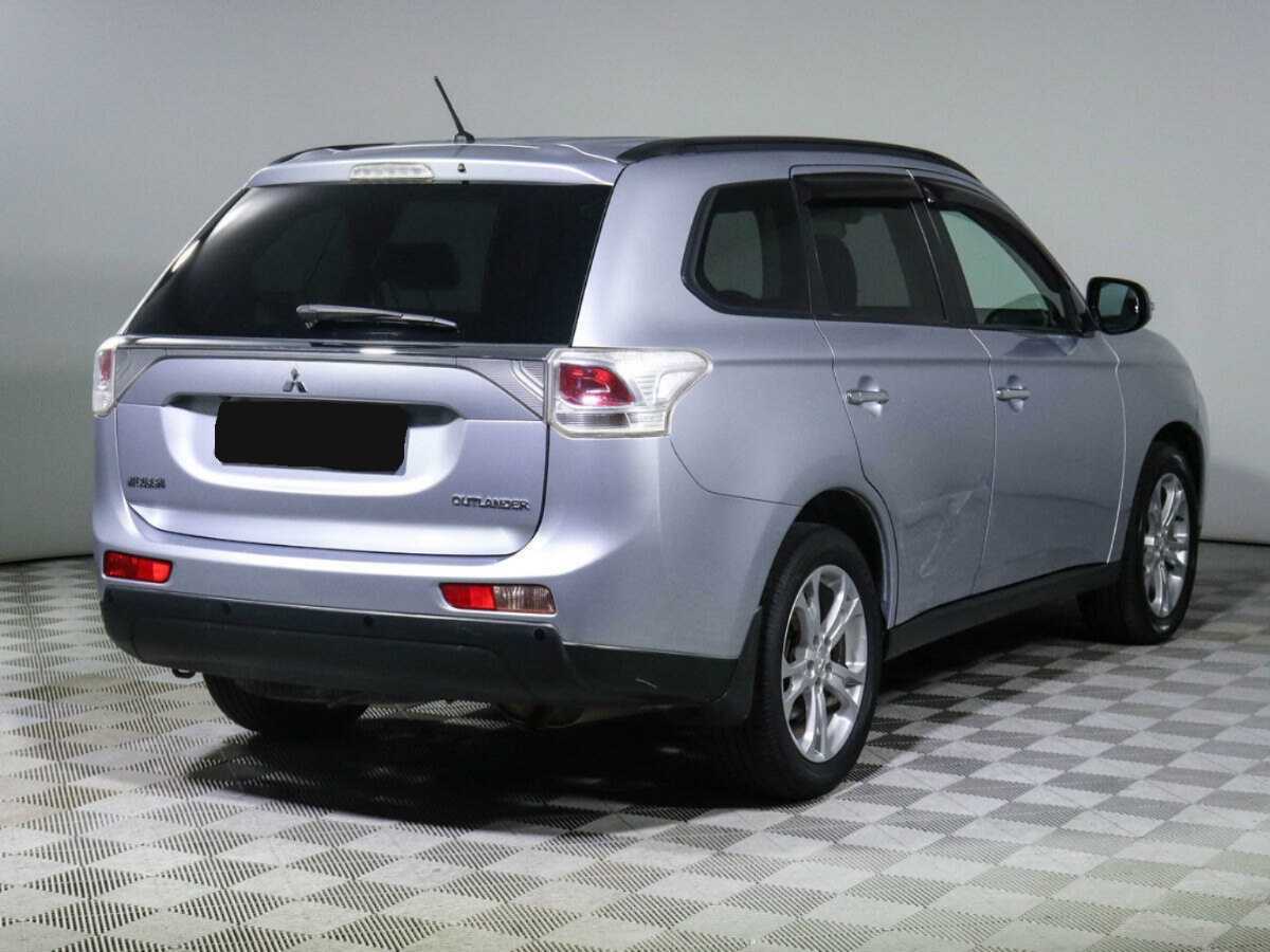Mitsubishi Outlander 2012 года с пробегом. Фото: #4