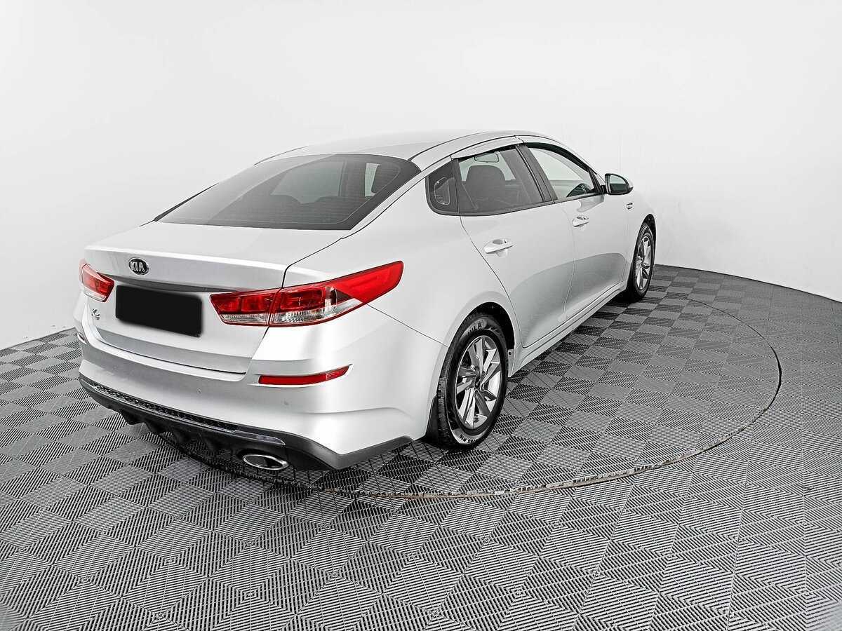 Kia K5 2019 года с пробегом. Фото: #3