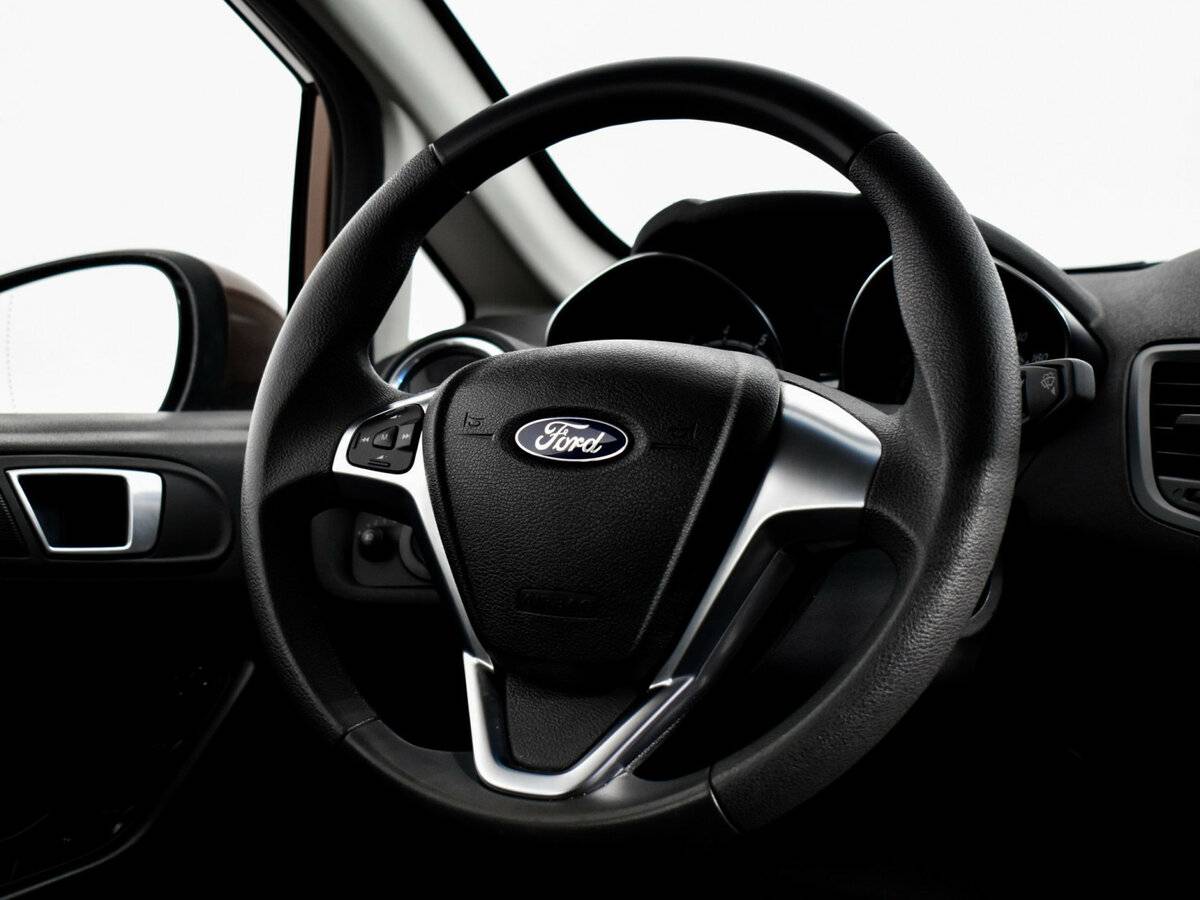 Ford Fiesta 2016 года с пробегом. Фото: #14