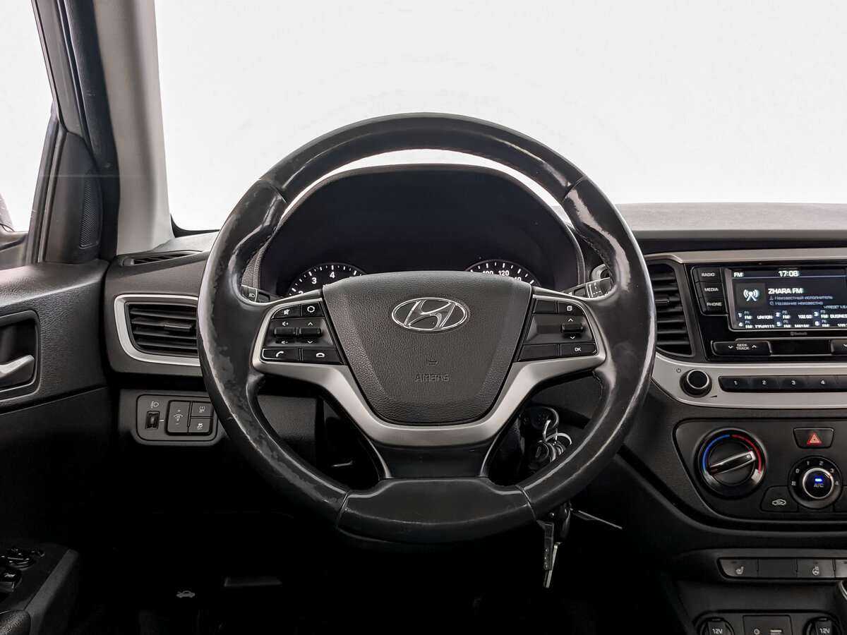 Hyundai Solaris 2018 года с пробегом. Фото: #20