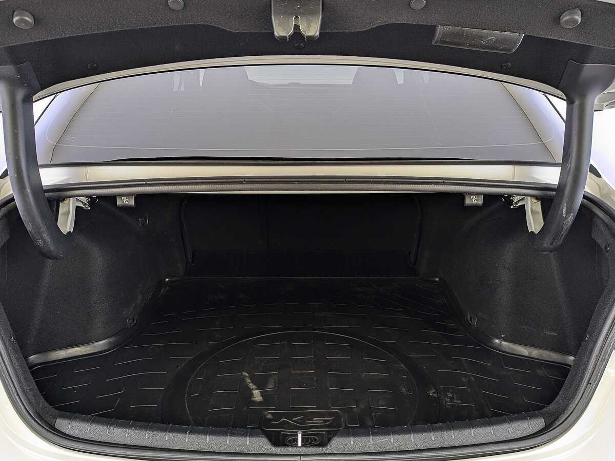 Kia K5 2021 года с пробегом. Фото: #9