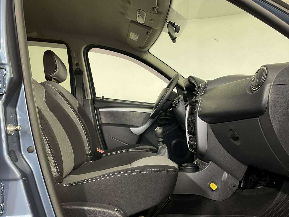 Renault Duster 2013 года с пробегом. Фото: #13