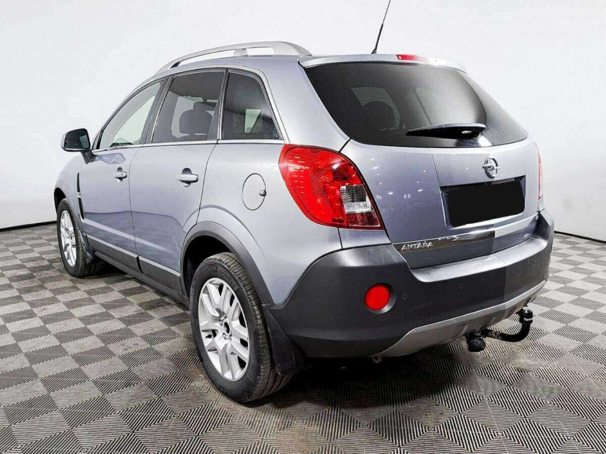 Opel Antara 2013 года с пробегом. Фото: #3